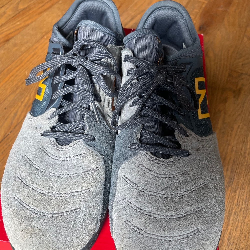 new balance audazo  v5 + suede indoor soccer shoes